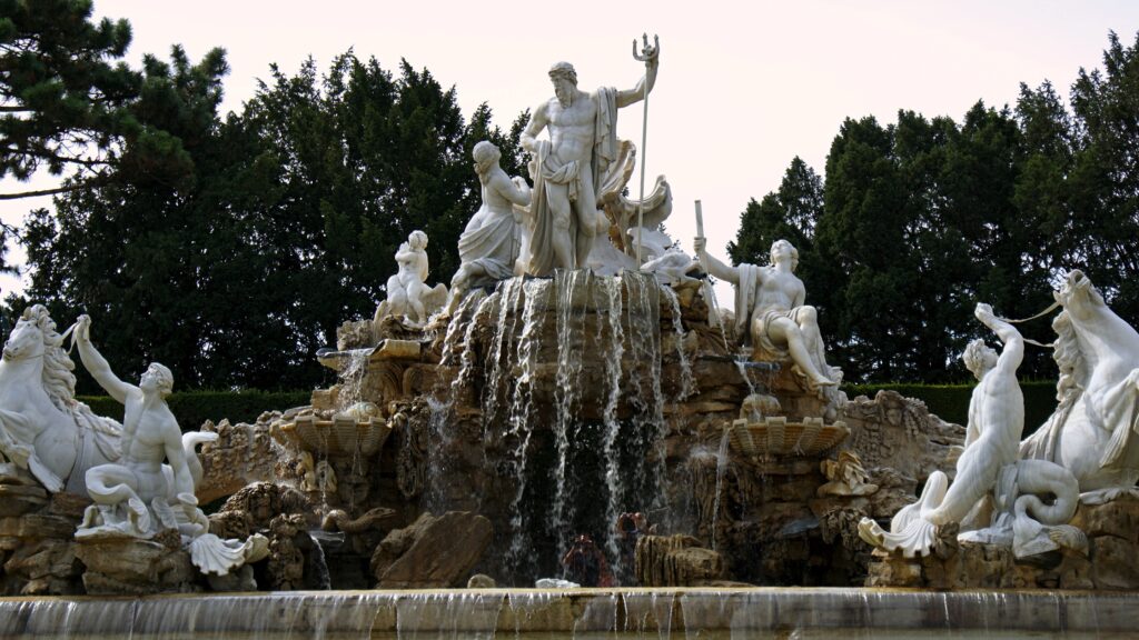 A fountain in the Schonbrunn palace gardens.