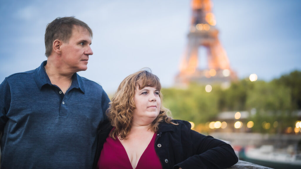 Paris anniversary trip photo shoot Eiffel Tower couple cinemati