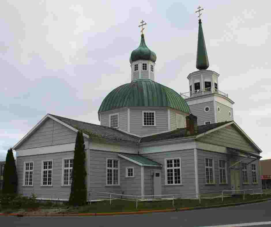 Alaska shore excursions Sitka: St. Michaels Cathedral with onion domes and gold crosses