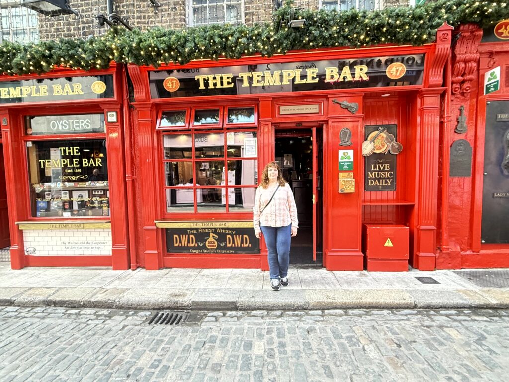 Ireland travel tips: Temple Bar in Dublin early morning before the crowds arrive